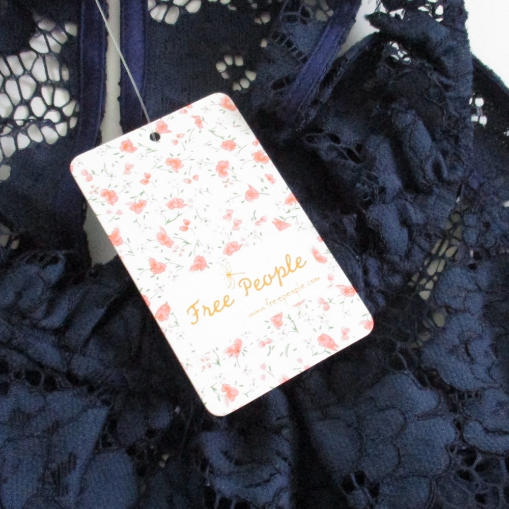 Free People Sweet Meadow Dreams Top Size Large - Picture 2 of 6